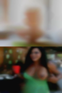 Nude suck mid West housewives.